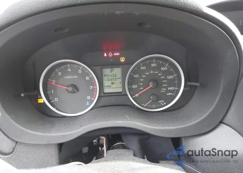 2014 Subaru Xv Crosstrek 2.0I Premium z USA, uszkodzony, nr VIN JF2GPACC8E8236928